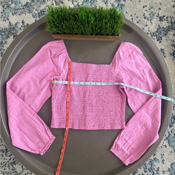 Midnight Sky Pink Smocked Long Sleeve Top Size M - Picture 6 of 6